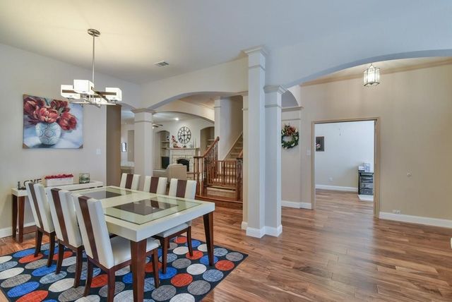 2705 Fox Creek Trail, Arlington, TX 76017