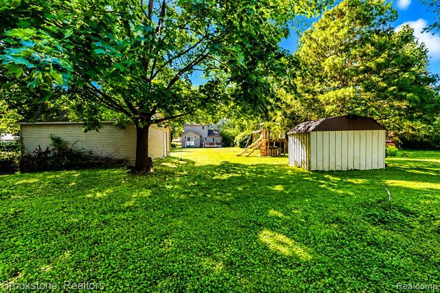 38276 Hamon Street, Harrison Twp, MI 48045