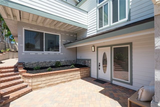 1301 Lakeside Lane, Huntington Beach, CA 92648