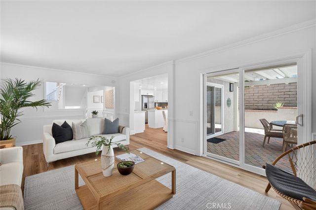 1301 Lakeside Lane, Huntington Beach, CA 92648
