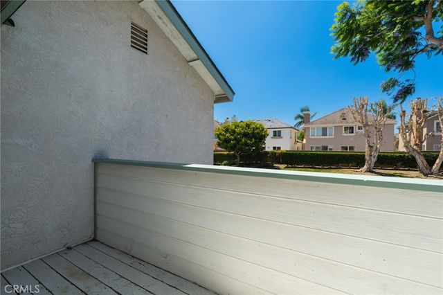 1301 Lakeside Lane, Huntington Beach, CA 92648