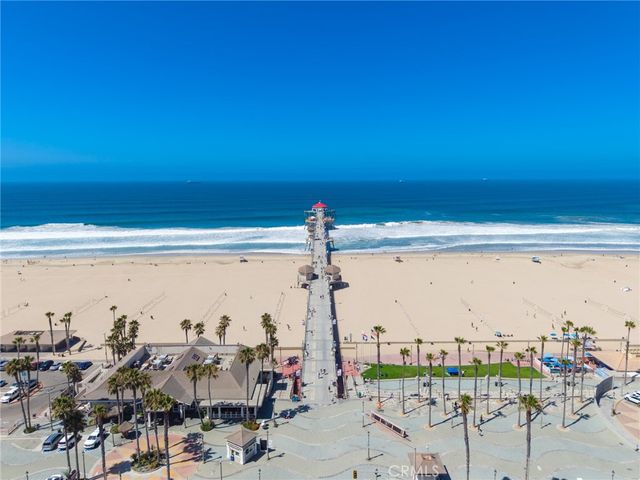 1301 Lakeside Lane, Huntington Beach, CA 92648