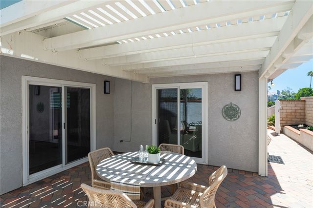 1301 Lakeside Lane, Huntington Beach, CA 92648