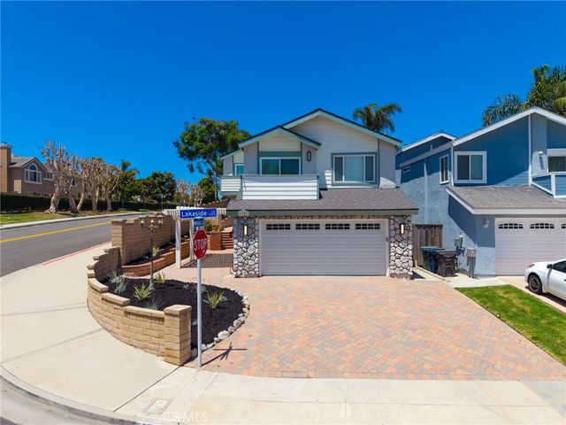 1301 Lakeside Lane, Huntington Beach, CA 92648
