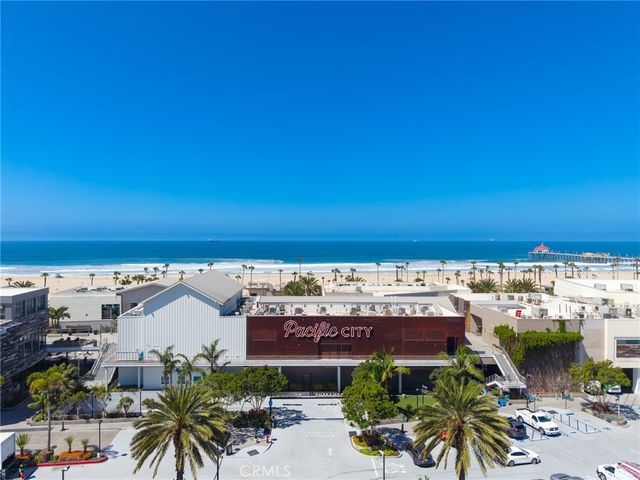 1301 Lakeside Lane, Huntington Beach, CA 92648