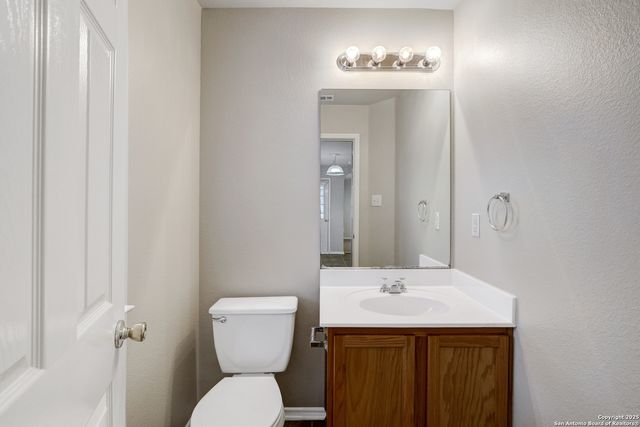 10248 CRYSTAL VIEW, Universal City, TX 78148