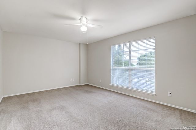 10248 CRYSTAL VIEW, Universal City, TX 78148