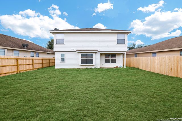 10248 CRYSTAL VIEW, Universal City, TX 78148
