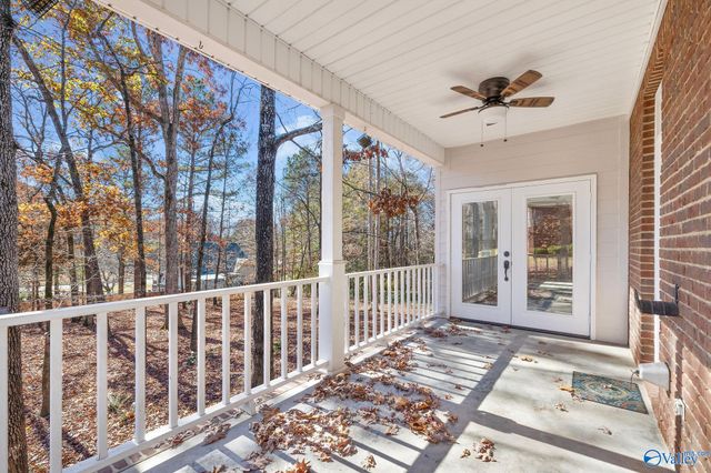 1504 Magnolia Drive NW, Hartselle, AL 35640