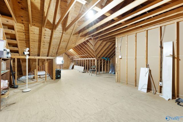 1504 Magnolia Drive NW, Hartselle, AL 35640