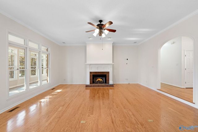 1504 Magnolia Drive NW, Hartselle, AL 35640