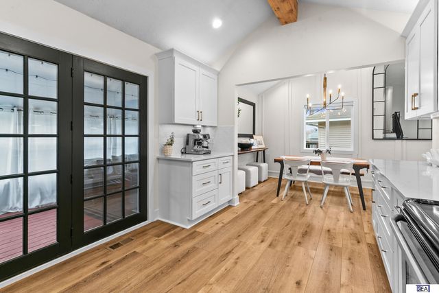 2733 N 127 Street, Omaha, NE 68164