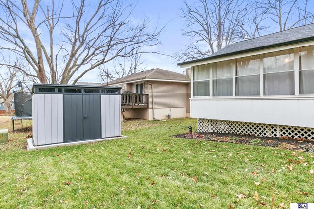 2733 N 127 Street, Omaha, NE 68164