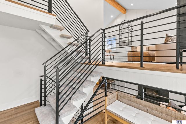 2733 N 127 Street, Omaha, NE 68164