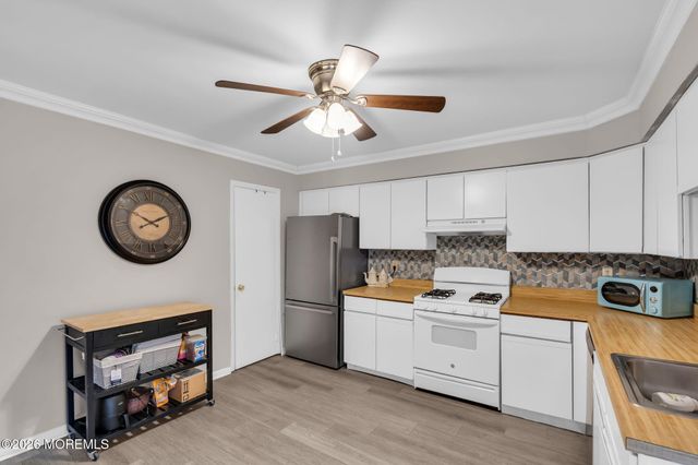 707 Bounty Court, Toms River, NJ 08753