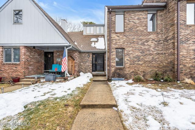 707 Bounty Court, Toms River, NJ 08753