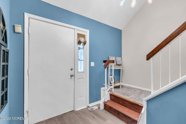 707 Bounty Court, Toms River, NJ 08753