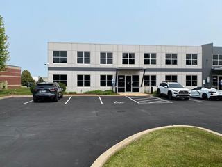 18641 W CREEK Drive, Tinley Park, IL 60477