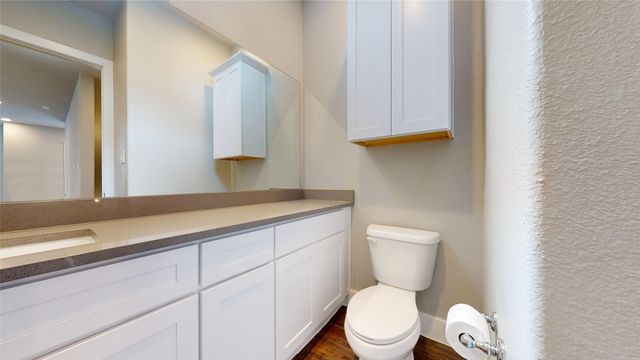 13228 Bee Street, Farmers Branch, TX 75234