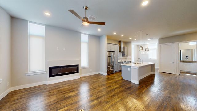 13228 Bee Street, Farmers Branch, TX 75234