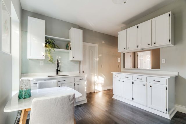20 Atwood Square 5, Boston, MA 02130