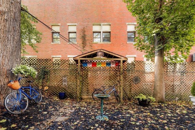 20 Atwood Square 5, Boston, MA 02130