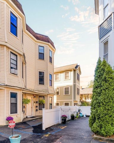 20 Atwood Square 5, Boston, MA 02130