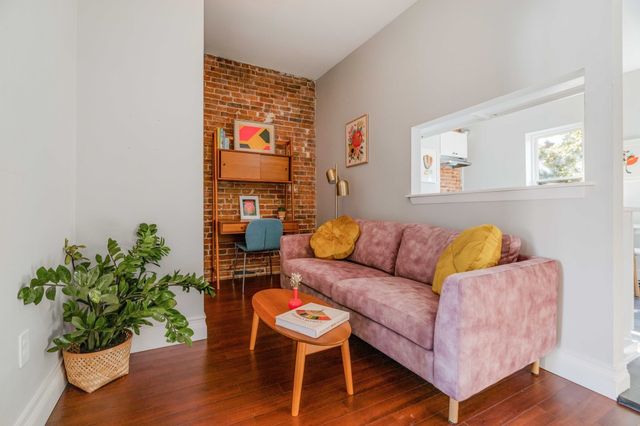 20 Atwood Square 5, Boston, MA 02130
