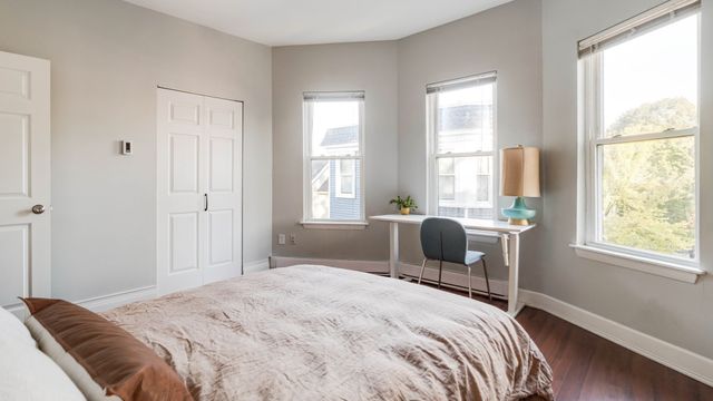 20 Atwood Square 5, Boston, MA 02130