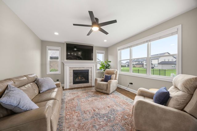 1920 Santo Drive, New Lenox, IL 60451