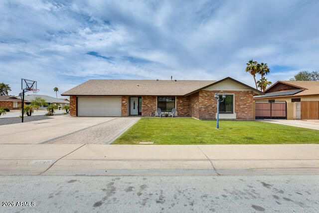 14018 N 44TH Drive, Glendale, AZ 85306