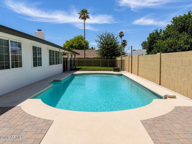 14018 N 44TH Drive, Glendale, AZ 85306