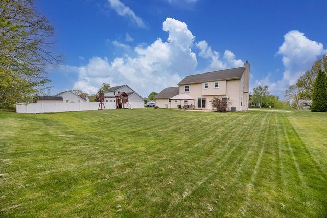 1440 Mario LANE, Oak Creek, WI 53154