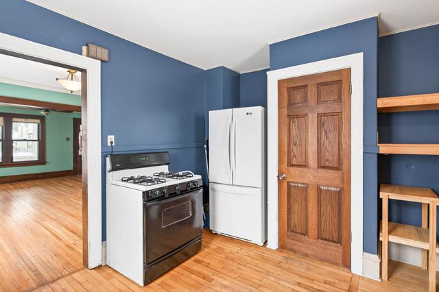 3905 26th Avenue S, Minneapolis, MN 55406