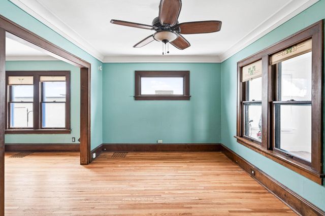 3905 26th Avenue S, Minneapolis, MN 55406