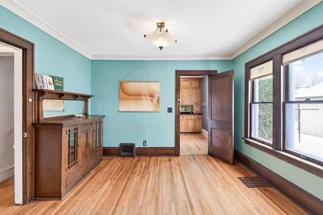 3905 26th Avenue S, Minneapolis, MN 55406