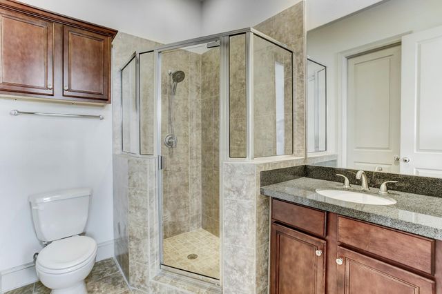 2825 Pease Street, Houston, TX 77003