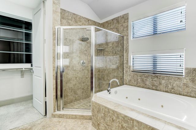 2825 Pease Street, Houston, TX 77003