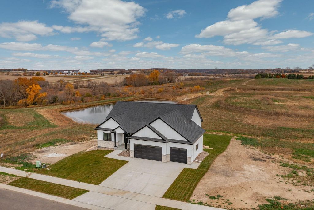 301* Somerby Parkway NE, Byron, MN 55920