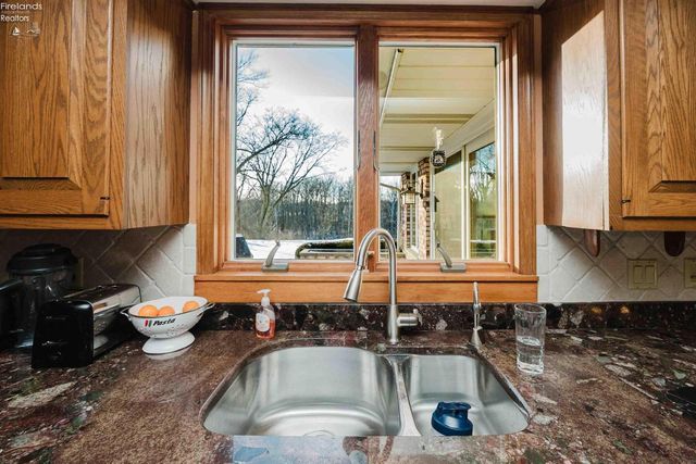 1250 Morrison Road, Fremont, OH 43420