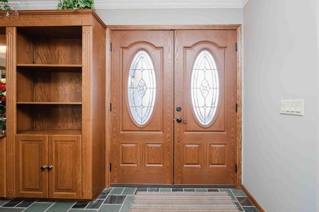 1250 Morrison Road, Fremont, OH 43420