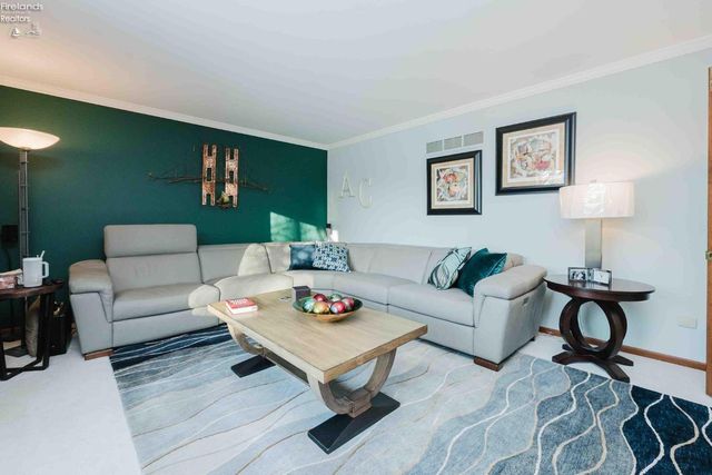 1250 Morrison Road, Fremont, OH 43420