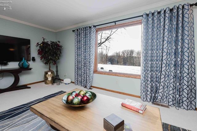 1250 Morrison Road, Fremont, OH 43420