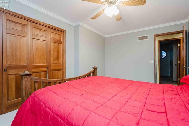 1250 Morrison Road, Fremont, OH 43420