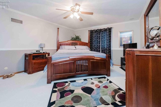 1250 Morrison Road, Fremont, OH 43420