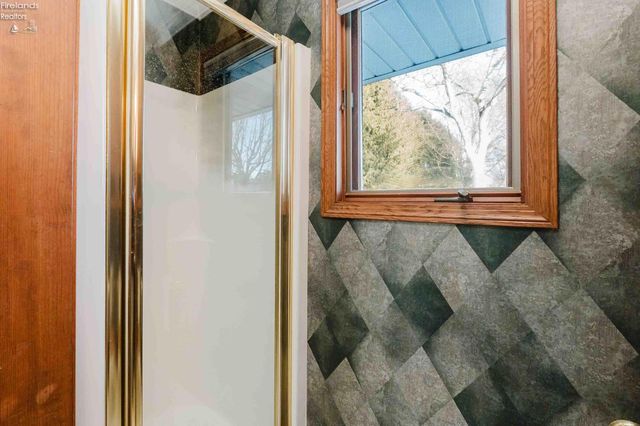 1250 Morrison Road, Fremont, OH 43420