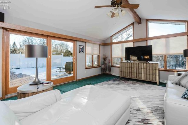 1250 Morrison Road, Fremont, OH 43420