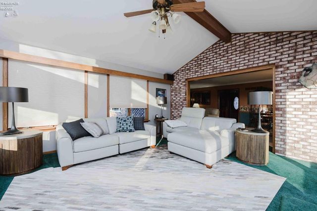 1250 Morrison Road, Fremont, OH 43420