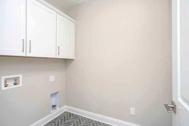 5952 Hunt Valley Drive, Spring Hill, TN 37174