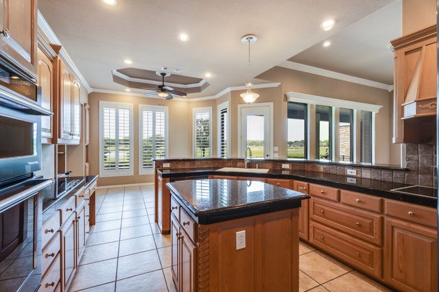 9520 Nutcracker Court, Granbury, TX 76049